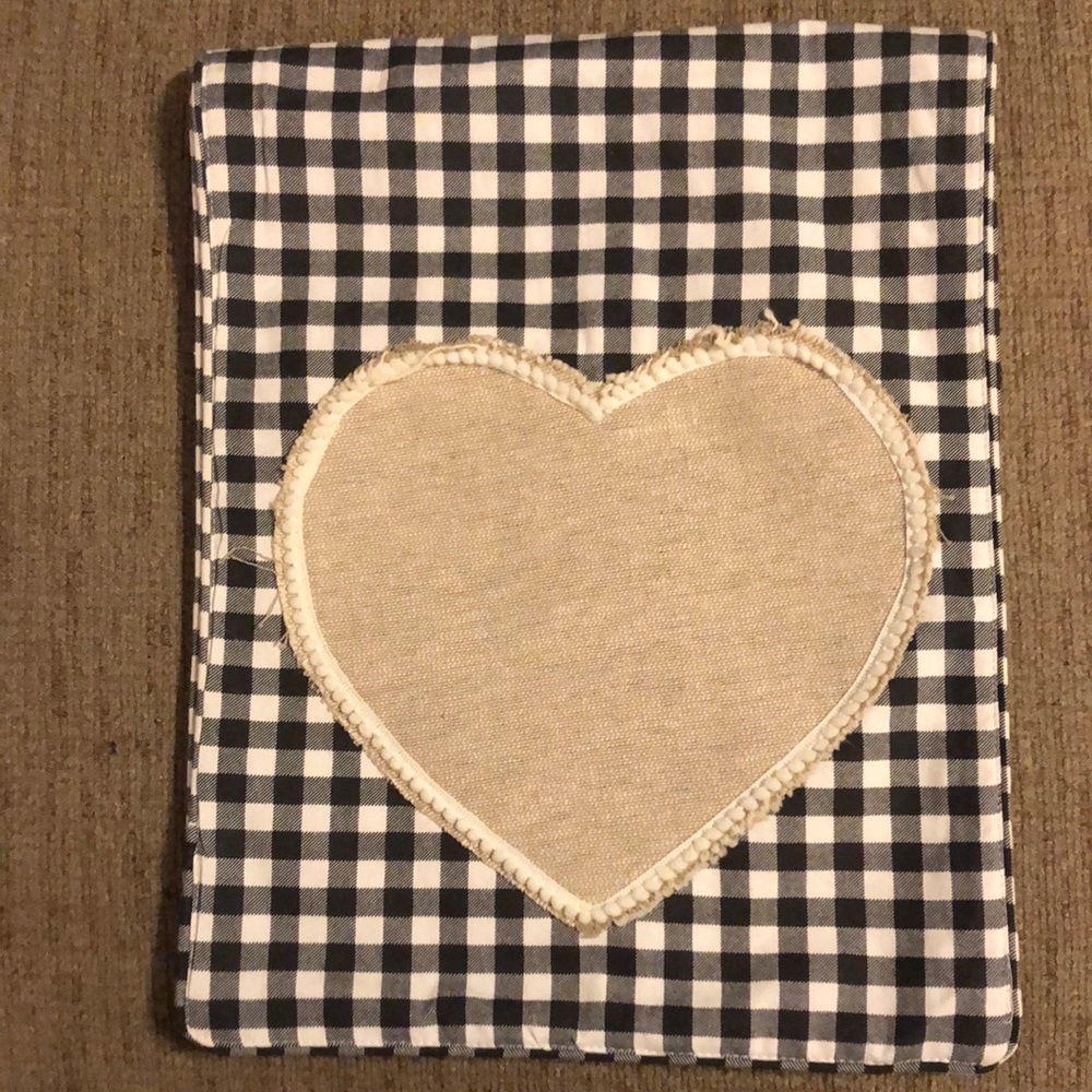 Nicole Miller Buffalo Check Farmhouse Table Runner SZ 72 X 14